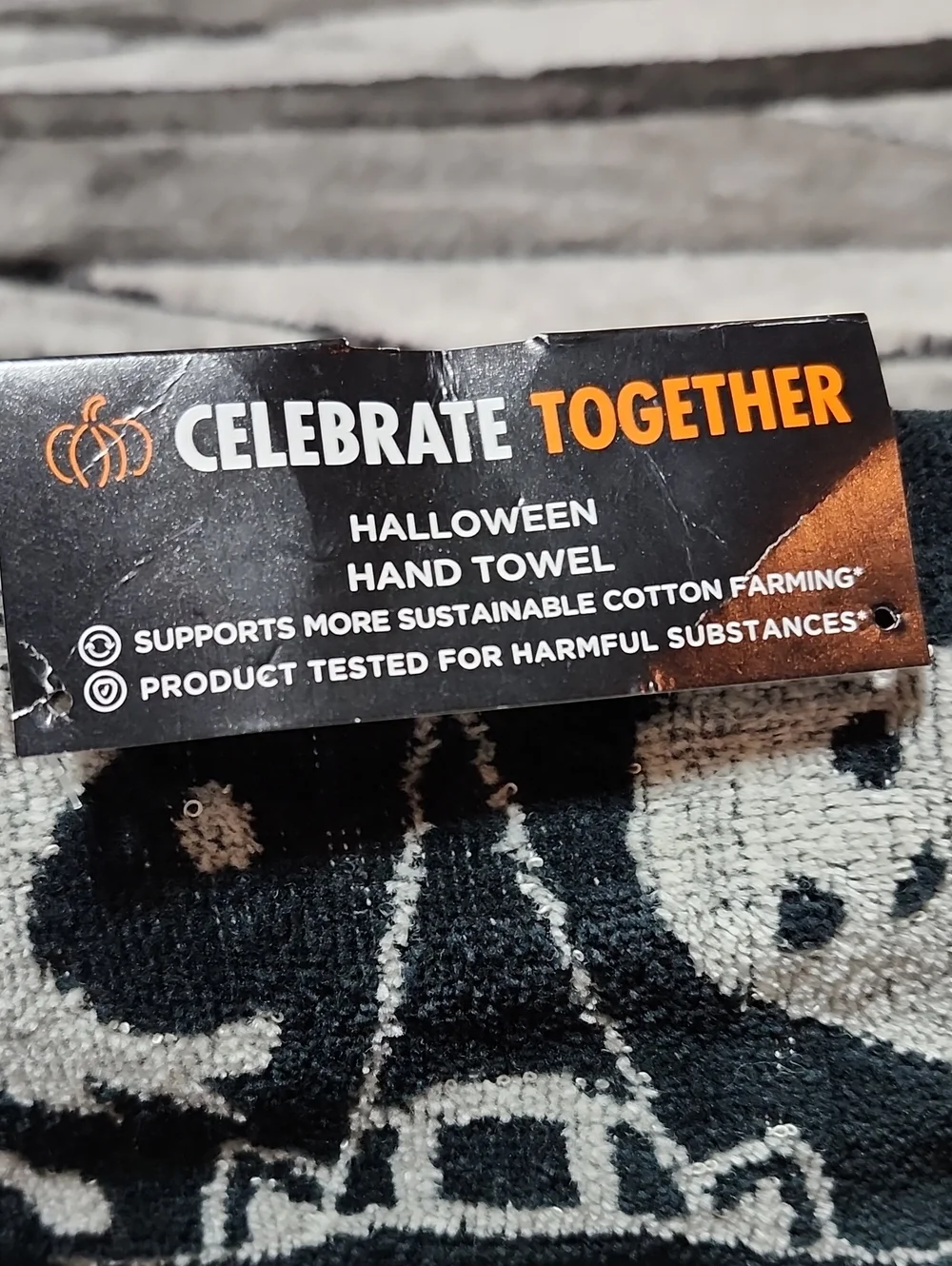 CELEBRATE TOGETHER BLACK HALLOWEEN EMBROIDERED PUMPKINS & CAT HAND TOWELS BUNDLE